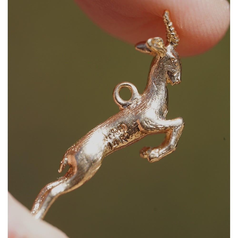 Vintage 14k Solid Yellow Gold Gazelle Antelope Charm Pendant - Necklace 3.22g
